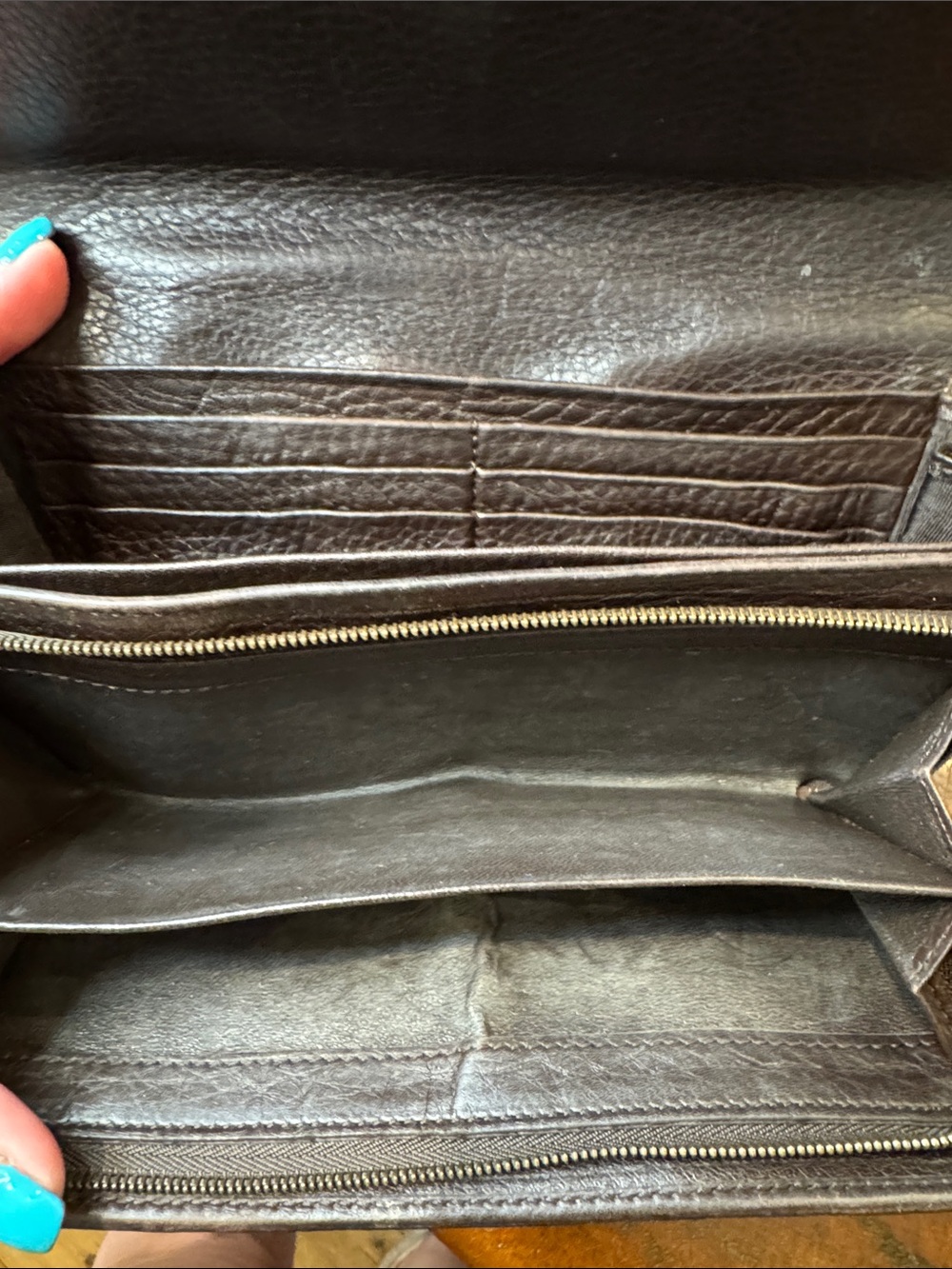 Gucci Brown Leather & Beige Monogram Continental Clutch with Gold GG - Picture 8 of 11